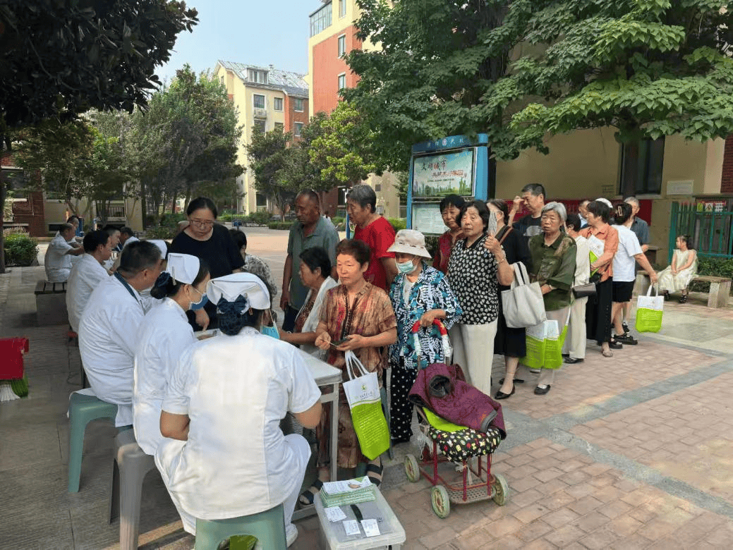筑牢“員工健康防線” 企業與健康義診活動的溫情邂逅